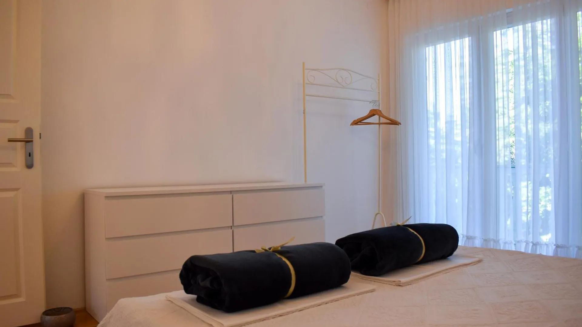 Miriam Apartments Novi Vinodolski Croazia